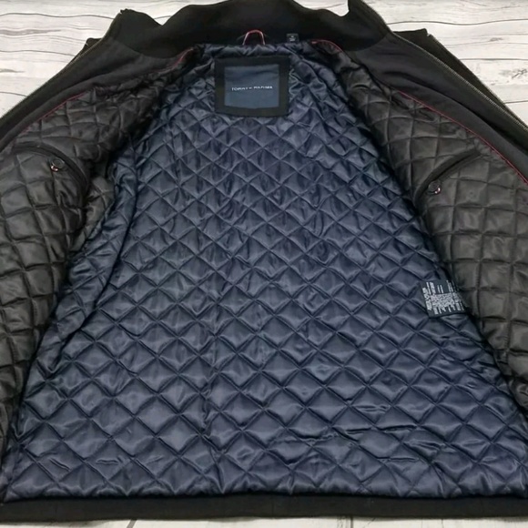 Tommy Hilfiger Pea Coat Size Medium Wool - Picture 3 of 8